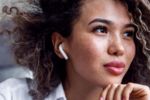 Proč jsou sluchátka Apple AirPods tak oblíbená?