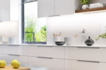 Renovace kuchyně bez bourání: Výměna dvířek jako rychlé řešení